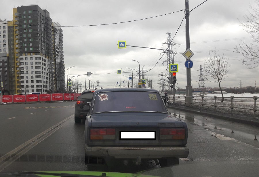 11_900.jpg
