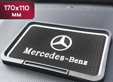 Коврик KPM 005 "Мерседес" на приборную панель малый с бортами силикон 17*11см